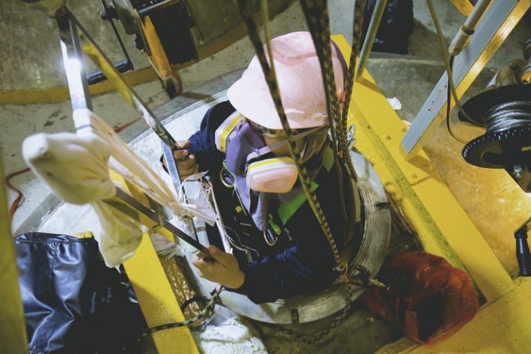 Blended Training - Pembinaan dan Sertifikasi K3 Petugas Penyelamat (Rescuer) Ruang Terbatas by KEMNAKER RI