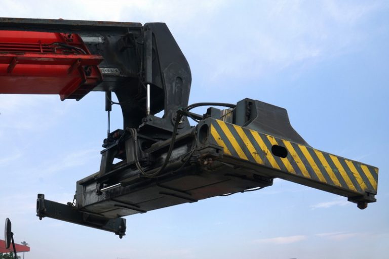 Blended Training - Pembinaan dan Sertifikasi K3 Operator Barge Crane by KEMNAKER RI
