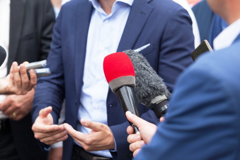 Newsworthy Content Creation for Public Relations Professionals
